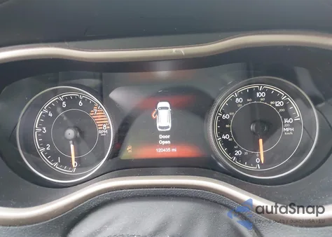 2017 Jeep Cherokee Limited z USA, uszkodzony, nr VIN 1C4PJMDS3HD229050